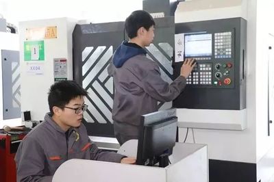 以技術服務為引擎，提升加工制造技能水平，賦能現代制造業高質量發展